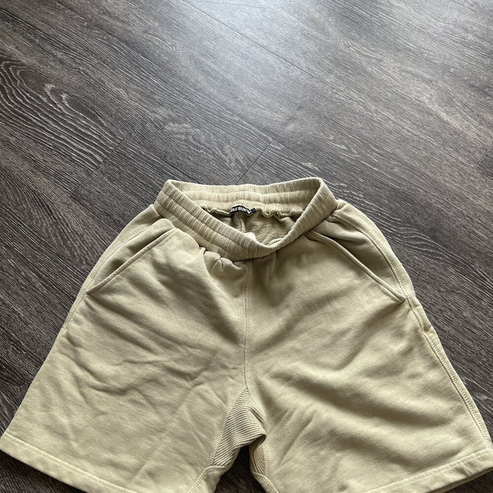 Cole Buxton Sweat Shorts in Washed Beige Size S